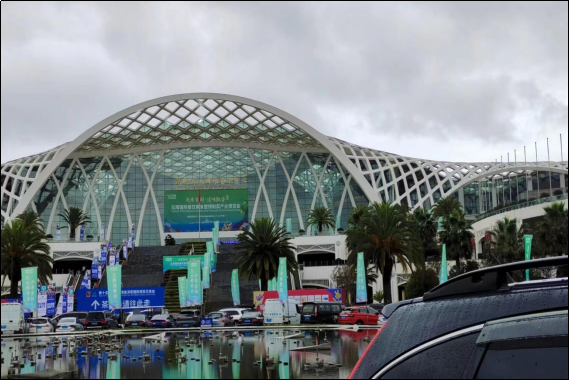 ���Ϲ��ʲ�����ʳ��Ԥ�Ʋ˹�ҵ�����ᡪ���Զ���Ʒ�������ƽ��˶�Բ������